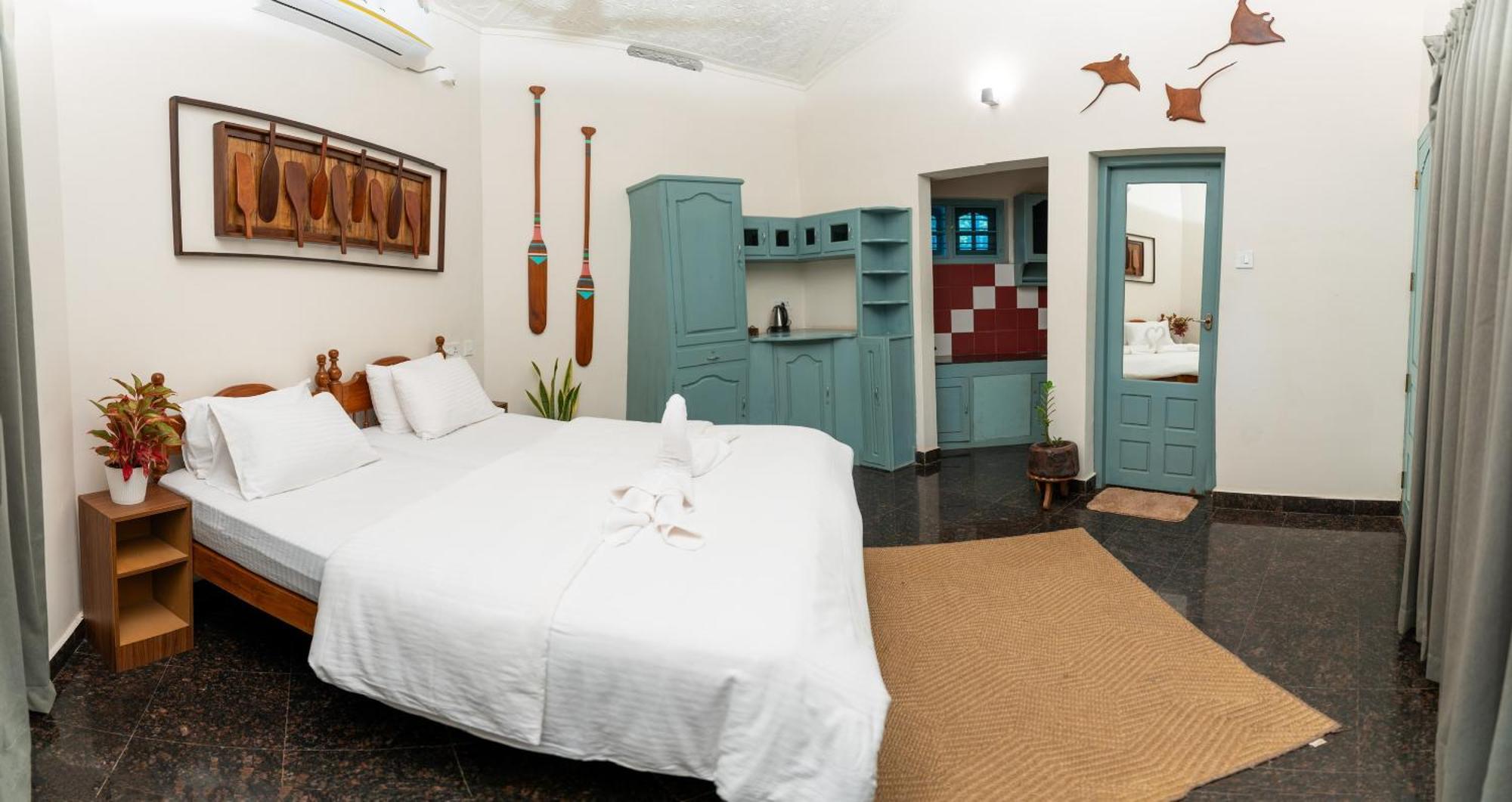 Paddlecult Surf Retreat Bed & Breakfast Varkala Dış mekan fotoğraf